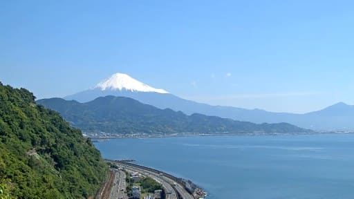 さった峠から望む富士山