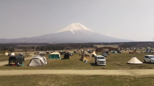 富士宮市ふもとっぱらから見た富士山