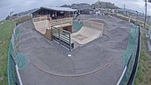 涌谷町のパンプトラック