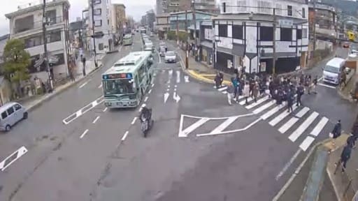 東大路通と五条坂の混雑状況