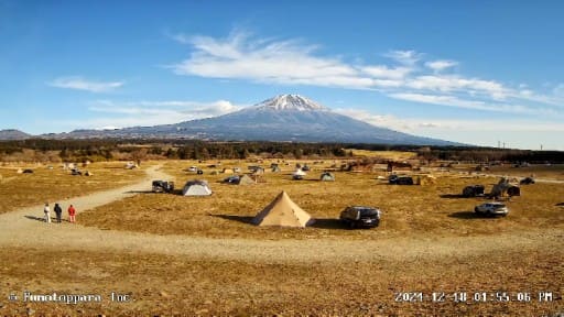 ふもとっぱらキャンプサイトからの富士山